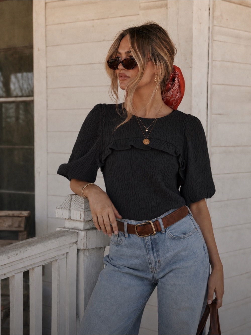 Zara black crinkle puff sleeve crop top - Picture 9 of 9